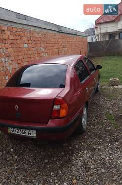 Хэтчбек Renault Clio 2002 в Хусте