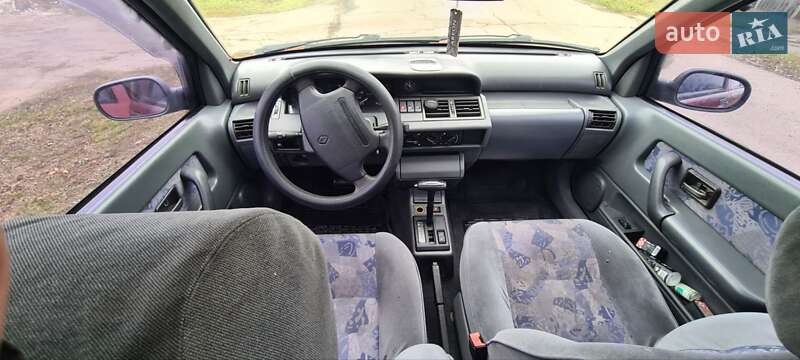 Хэтчбек Renault Clio 1994 в Николаеве