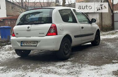 Хэтчбек Renault Clio 2010 в Мукачево