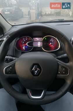 Универсал Renault Clio 2017 в 