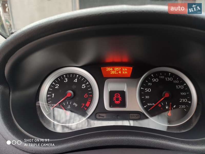 Универсал Renault Clio 2010 в Каневе