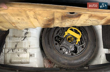 Хетчбек Renault Clio 2000 в Києві