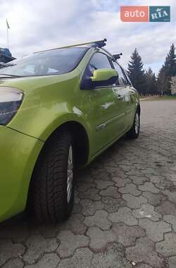 Универсал Renault Clio 2009 в Дубно