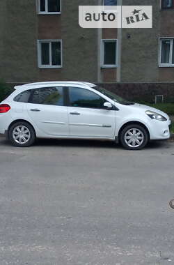 Универсал Renault Clio 2011 в 