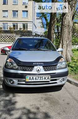 Седан Renault Clio 2005 в Киеве