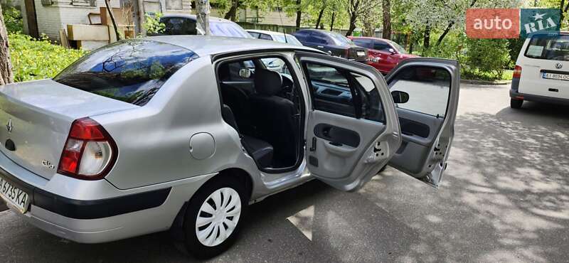 Седан Renault Clio 2005 в Киеве фото 24 Седан Renault Clio 2005 в Киеве