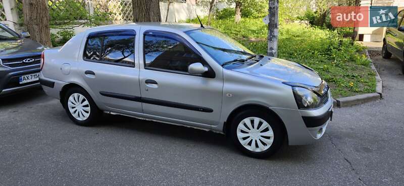 Седан Renault Clio 2005 в Киеве фото 39 Седан Renault Clio 2005 в Киеве
