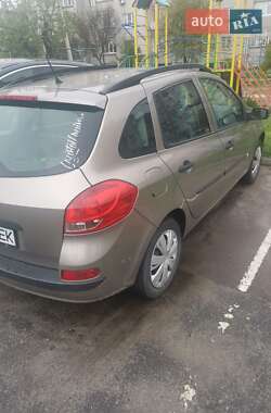 Универсал Renault Clio 2009 в 