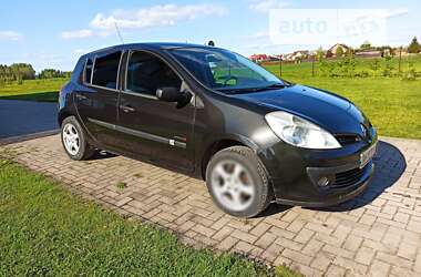 Хэтчбек Renault Clio 2008 в Львове