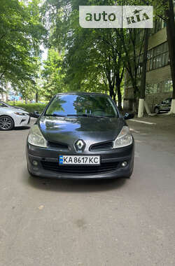 Хэтчбек Renault Clio 2007 в Киеве