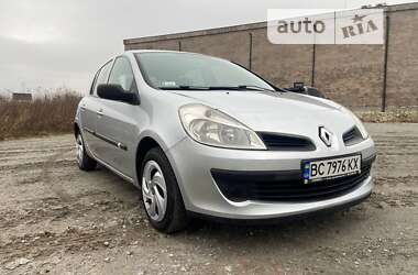 Хэтчбек Renault Clio 2008 в Львове