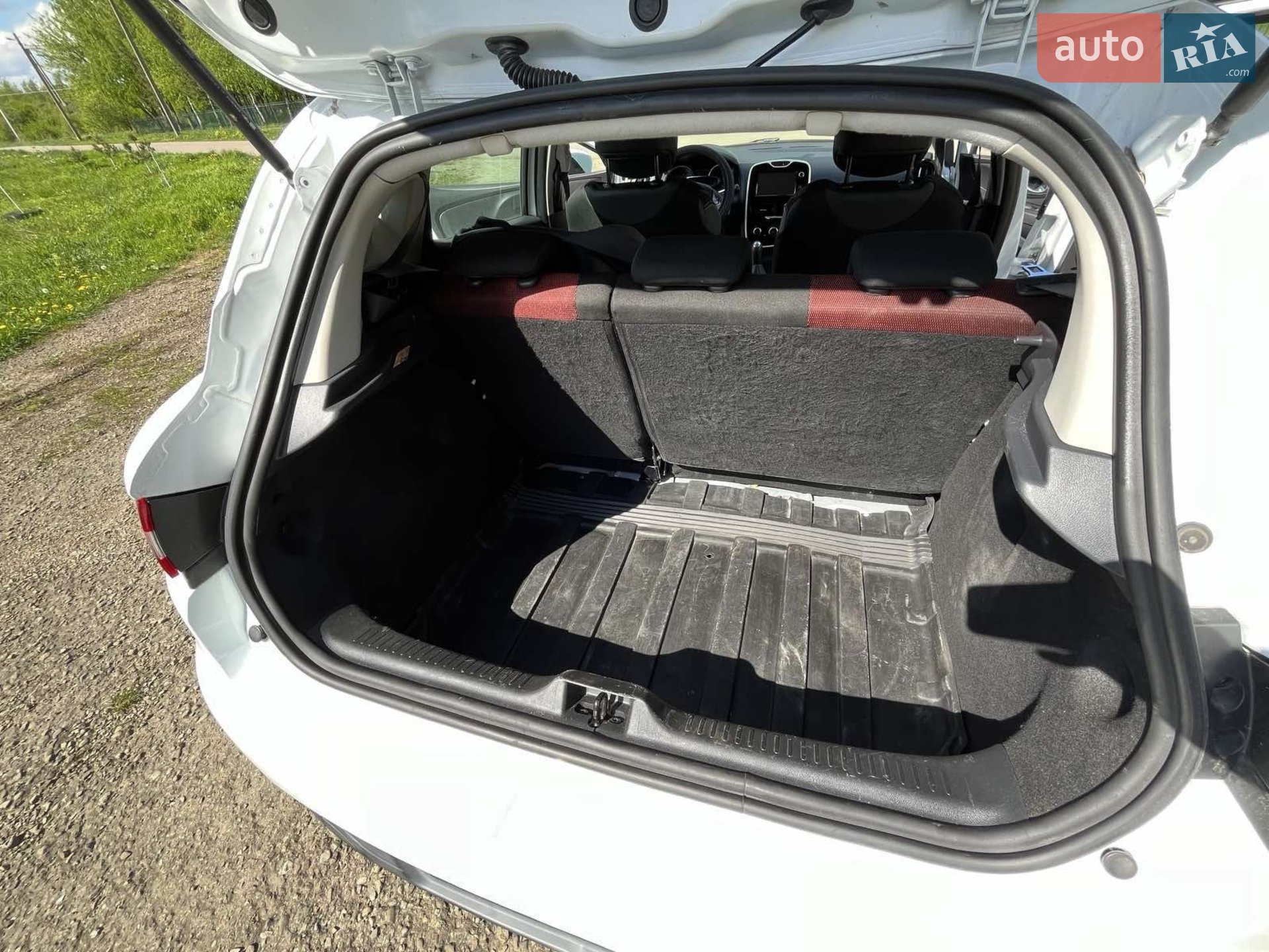2015 Renault Clio - мініатюра 12