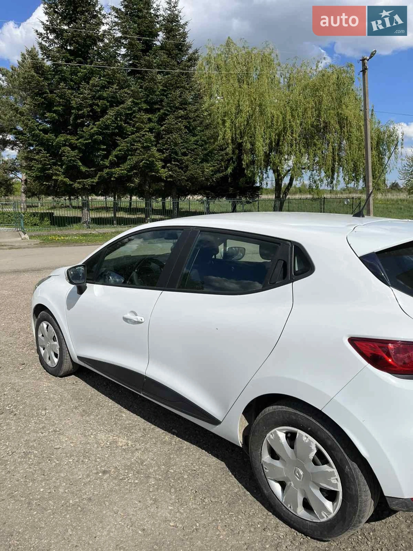 2015 Renault Clio - мініатюра 8