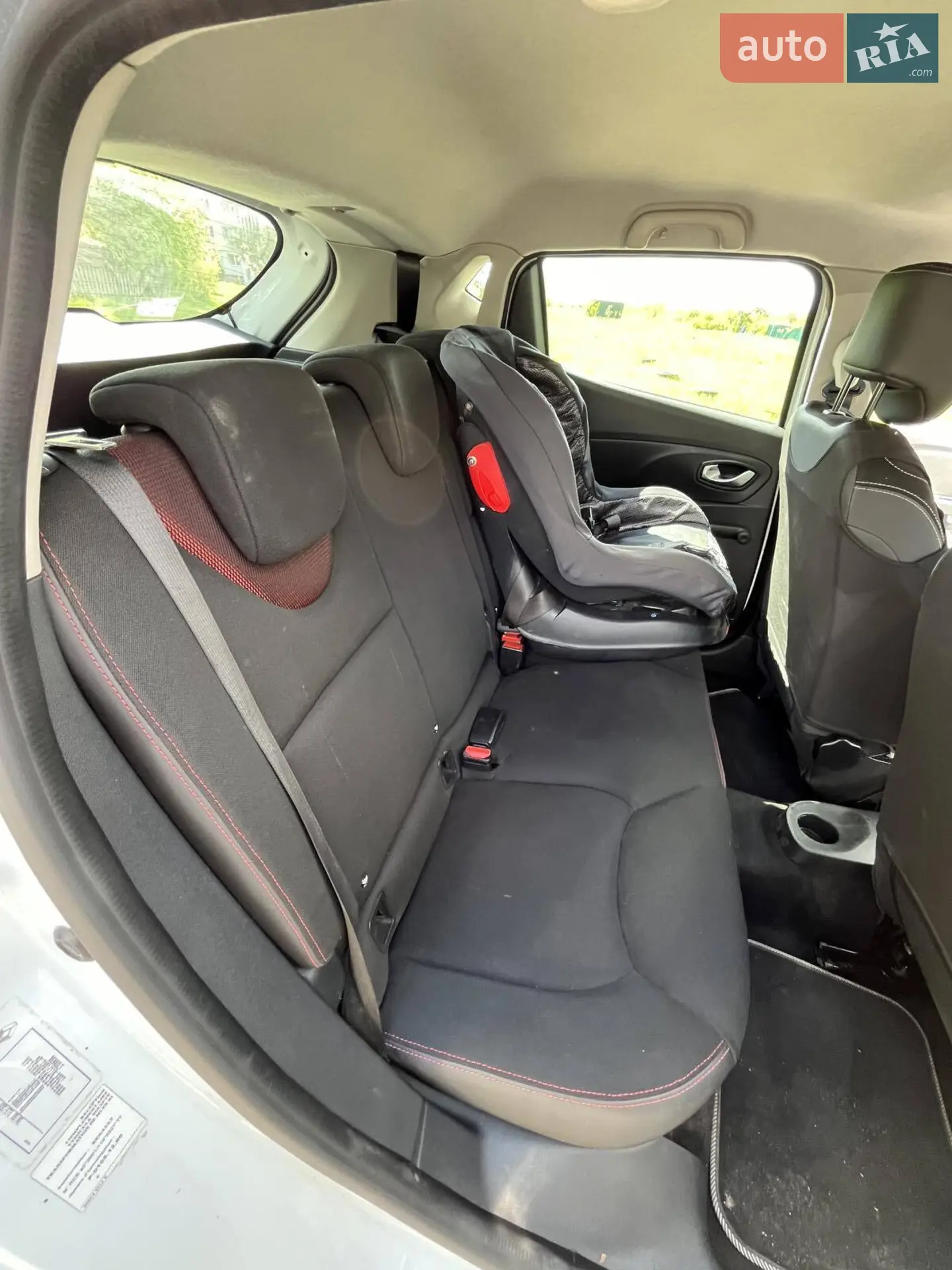 2015 Renault Clio - мініатюра 35