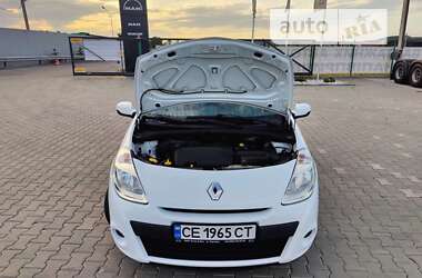 Хэтчбек Renault Clio 2010 в Черновцах