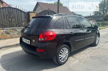 Хэтчбек Renault Clio 2009 в Звягеле