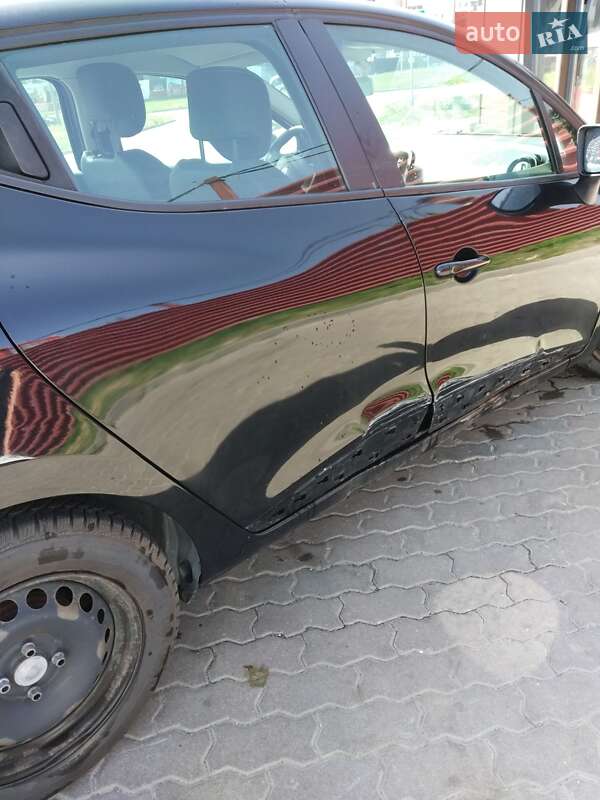 Хэтчбек Renault Clio 2013 в Львове