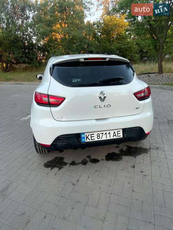 Хэтчбек Renault Clio 2013 в Днепре