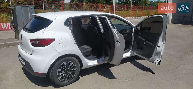 Хэтчбек Renault Clio 2014 в Виннице