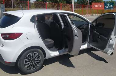 Хэтчбек Renault Clio 2014 в 