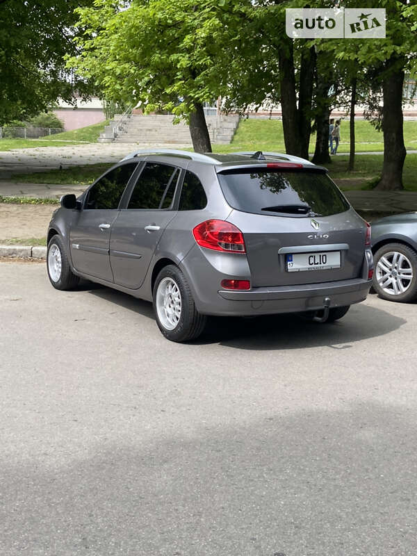 Універсал Renault Clio 2009 в Полтаві