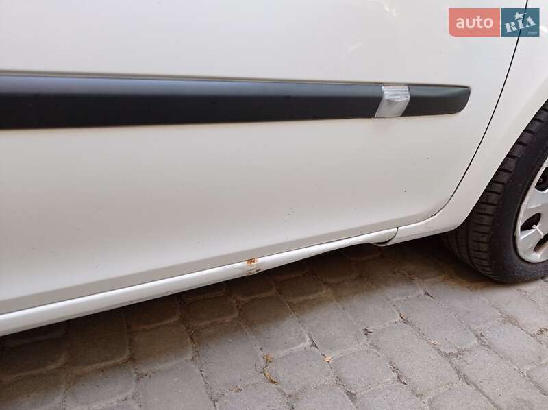 Универсал Renault Clio 2009 в Львове