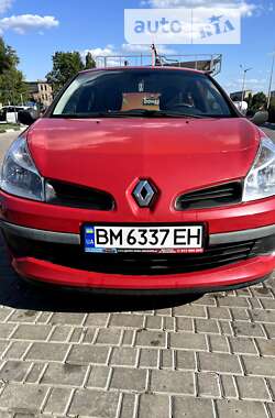 Хетчбек Renault Clio 2007 в Сумах