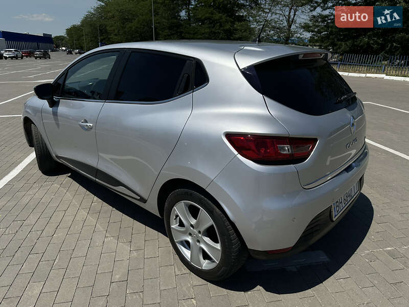 Хэтчбек Renault Clio 2015 в Одессе