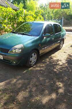 Хэтчбек Renault Clio 2004 в 