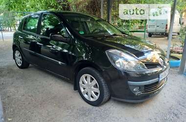 Хетчбек Renault Clio 2007 в Миколаєві