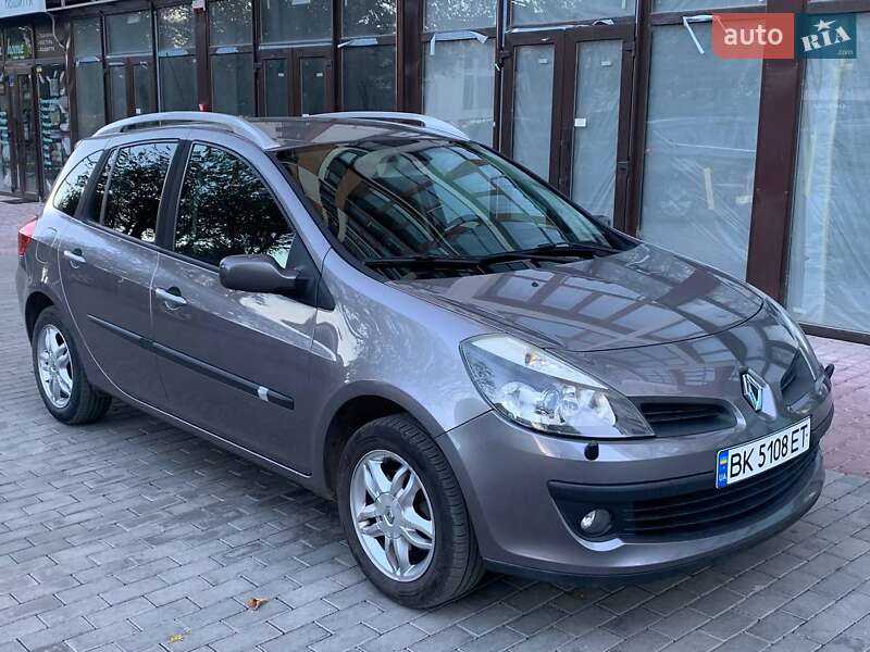 Универсал Renault Clio 2008 в Ровно