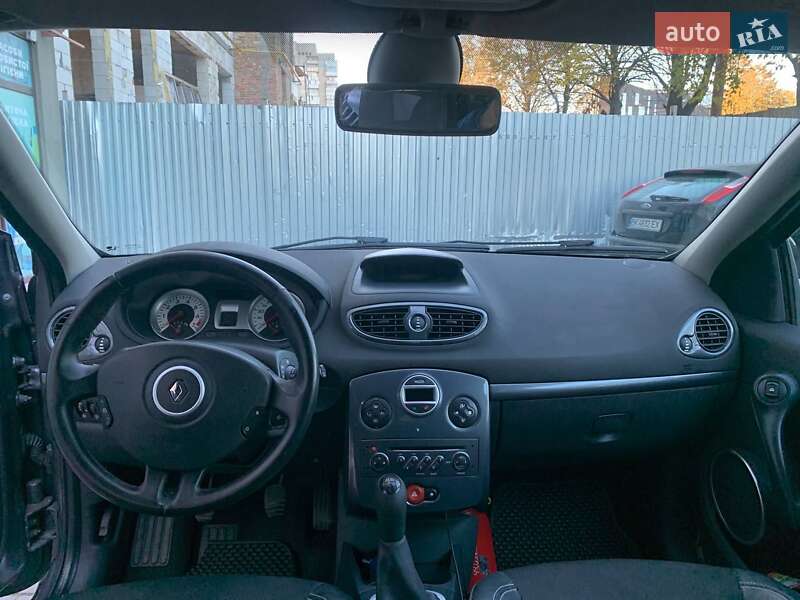 Универсал Renault Clio 2008 в Ровно