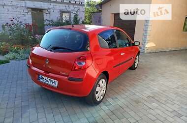 Хетчбек Renault Clio 2006 в Києві