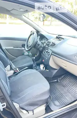 Renault Clio 2006