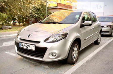 Хэтчбек Renault Clio 2012 в Киеве