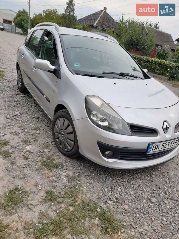 Универсал Renault Clio 2008 в Ровно