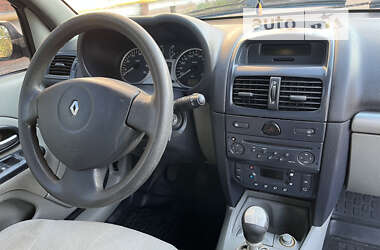 Хэтчбек Renault Clio 2002 в Львове