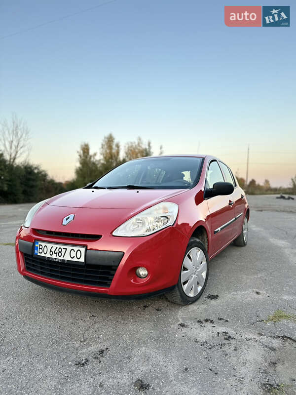 Хэтчбек Renault Clio 2009 в Тернополе