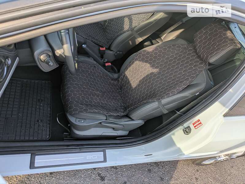 Хэтчбек Renault Clio 2010 в Белой Церкви