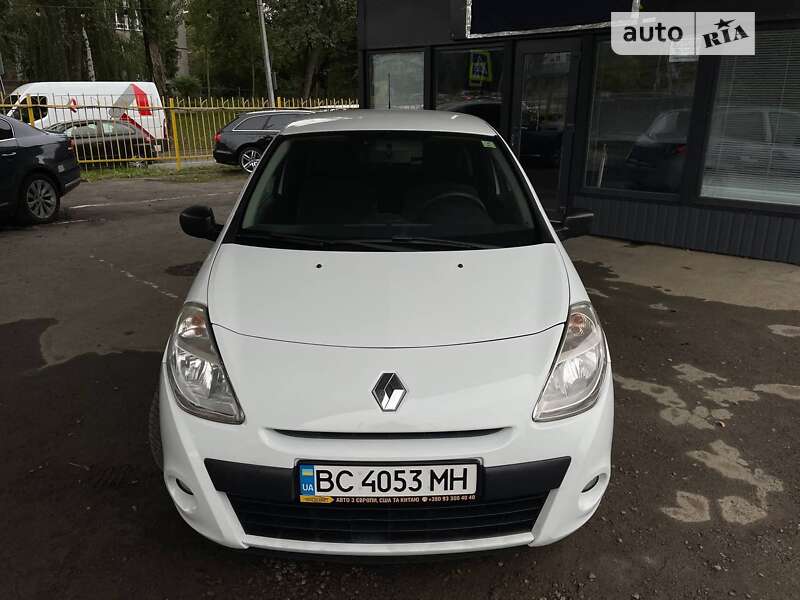 Хэтчбек Renault Clio 2013 в Львове