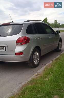Универсал Renault Clio 2011 в 