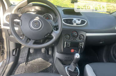 Хэтчбек Renault Clio 2012 в Теребовле