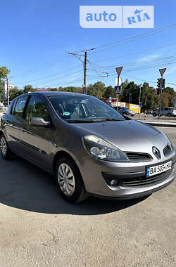 Хэтчбек Renault Clio 2008 в Кропивницком