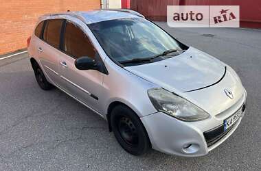 Универсал Renault Clio 2010 в Киеве