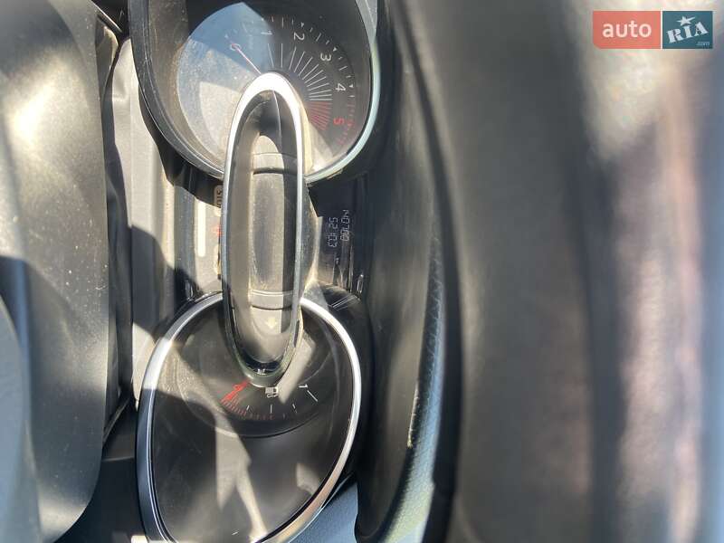 Універсал Renault Clio 2016 в Кропивницькому