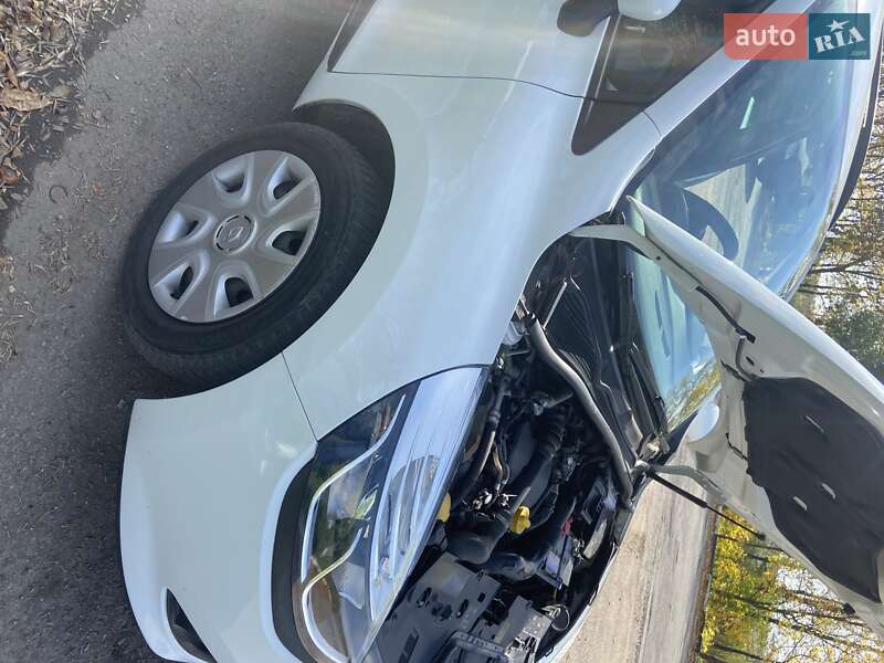 Універсал Renault Clio 2016 в Кропивницькому