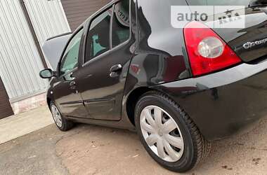 Хетчбек Renault Clio 2007 в Чернігові