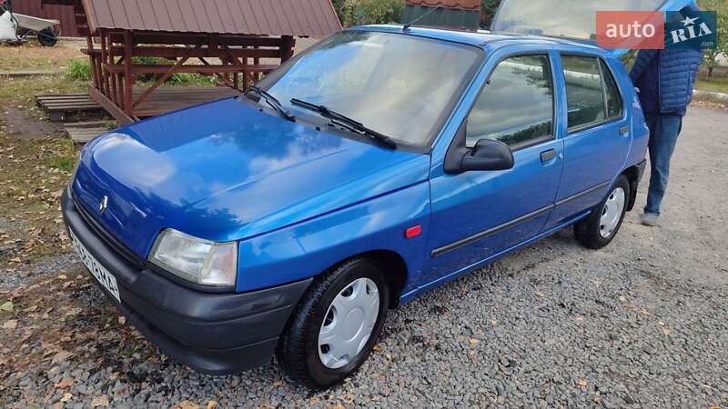 Хэтчбек Renault Clio 1993 в Черкассах