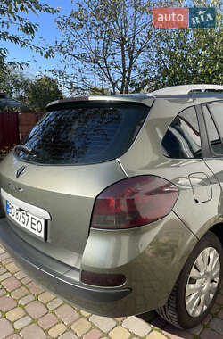Универсал Renault Clio 2009 в 