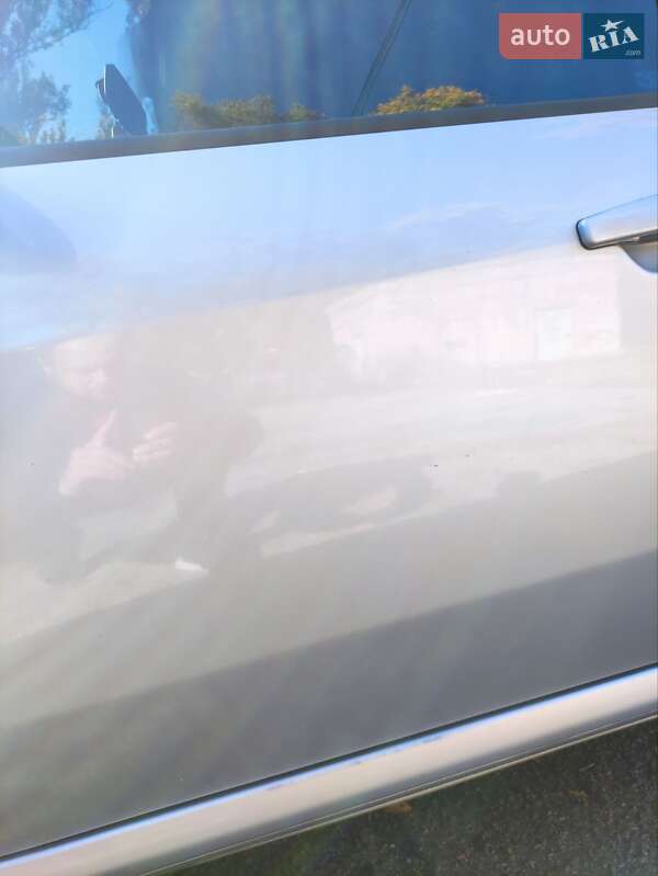 Седан Renault Clio 2011 в Херсоне